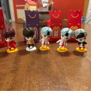 Kids Toy Set with Colorful Figures